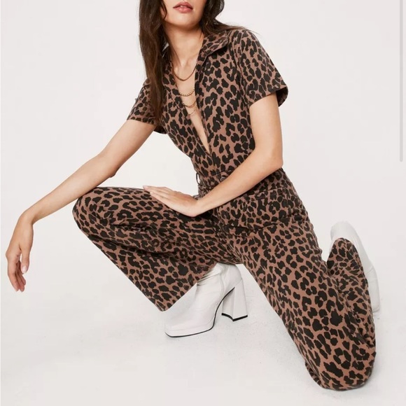 Nasty Gal insane denim jumpsuit - Picture 2 of 9